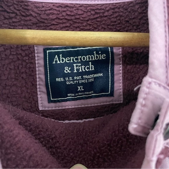 [Abercrombie & Fitch] Purple Sherpa Mock Neck Pullover Sweater - Picture 6 of 8